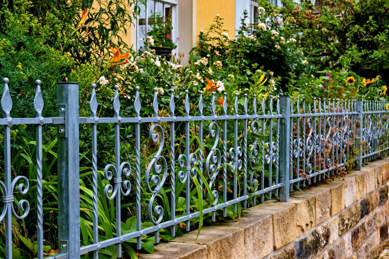 Metal Fence Painting in Waco, TX